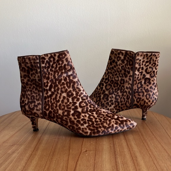 J Crew leopard ankle boot - like new - Picture 2 of 7